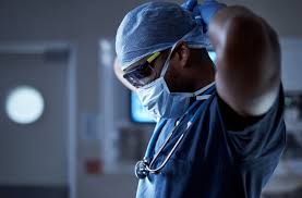 More than 200 Doctors Begin Internship at Public Hospitals